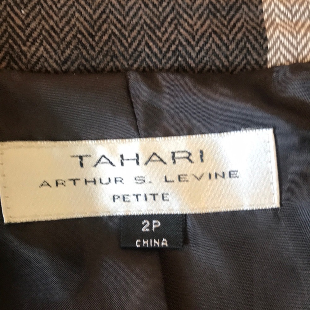 Tahari Brown Plaid Wool Blend Jacket 2P EUC - Picture 6 of 7